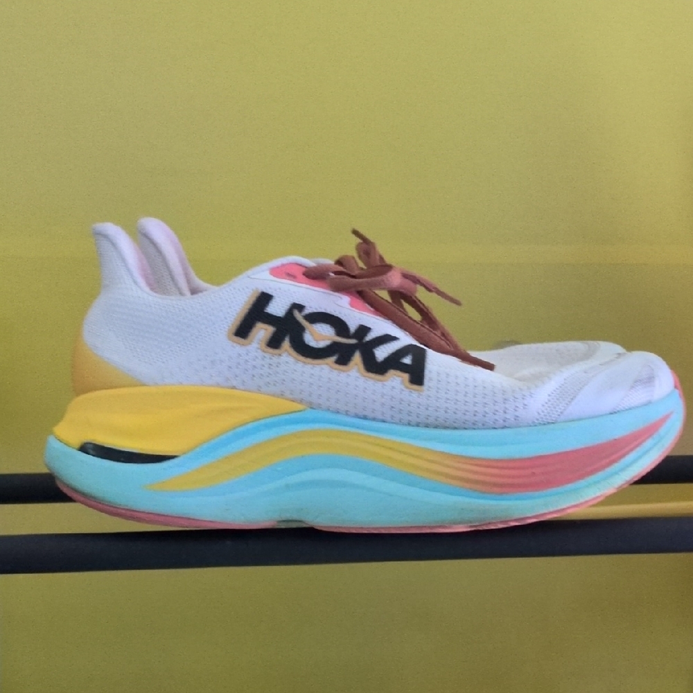 Women Hoka Skyward X Size 7.5